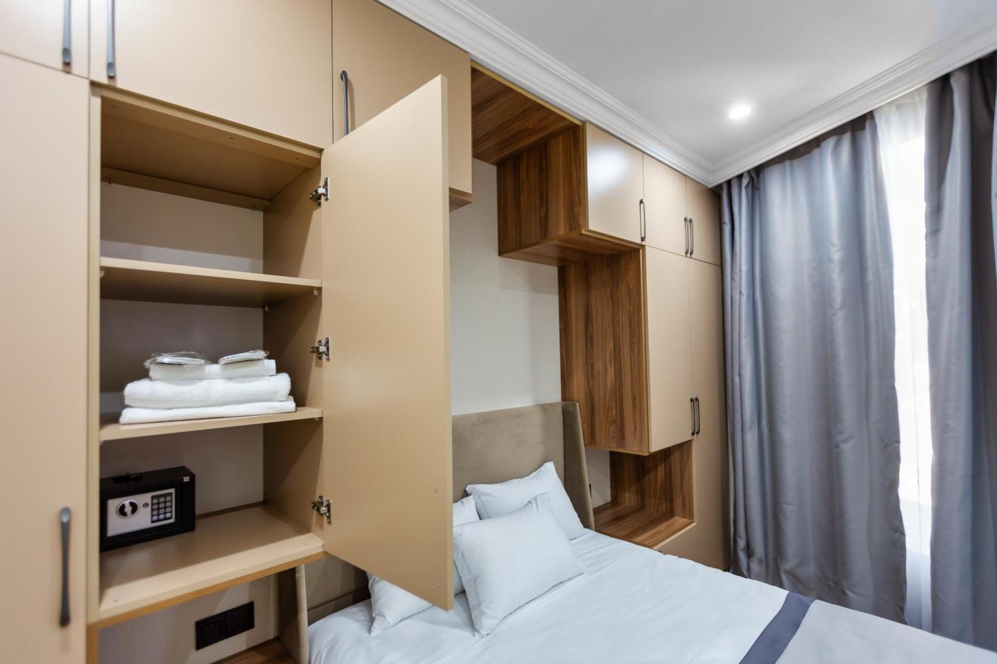 Hillside City Center Hotel Баку Экстерьер фото